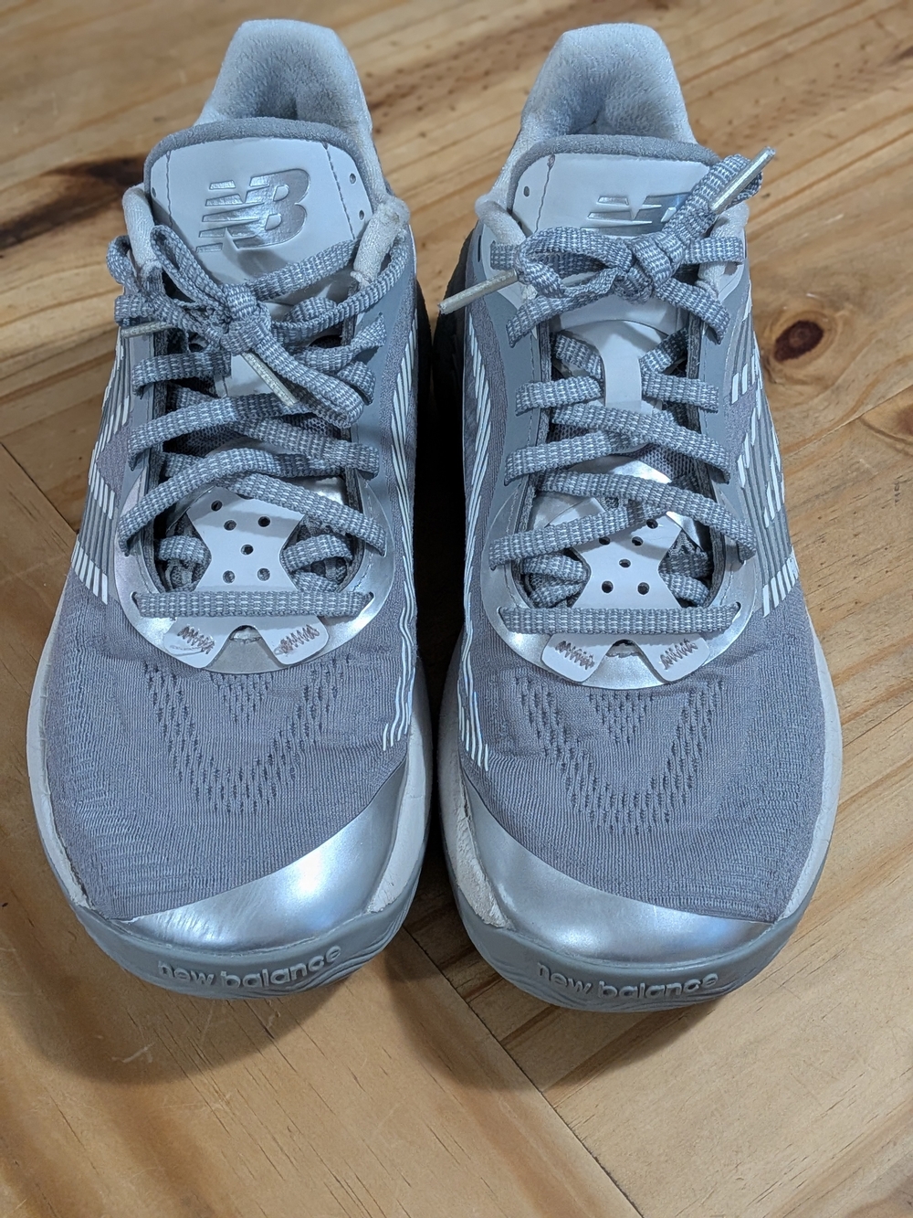 New Balance Light Gray Men's Basketball Sneakers - Picture 2 of 6